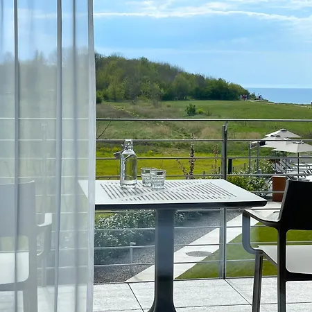 Cliff - Sea View Apartmán