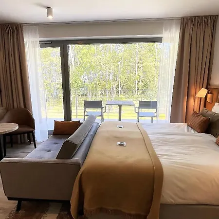 Cliff - Sea View Apartmán *